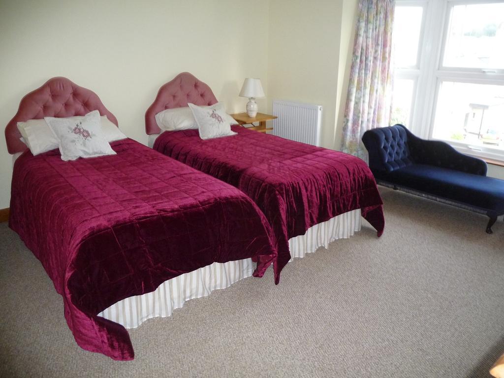 Ivy Hall Wootton Bridge  Habitación foto